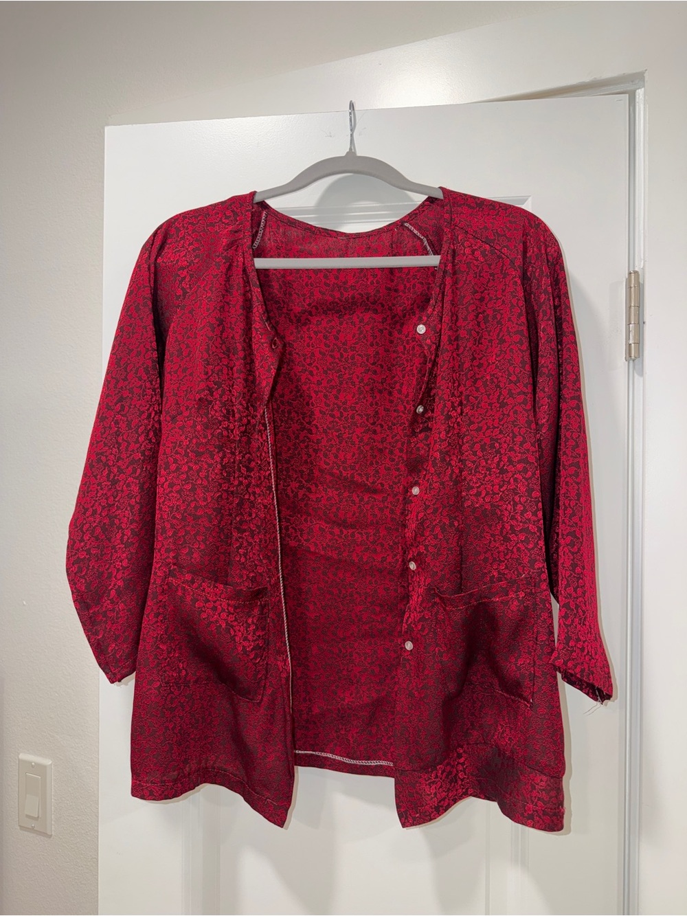 Red Floral Open-Front Women's Top